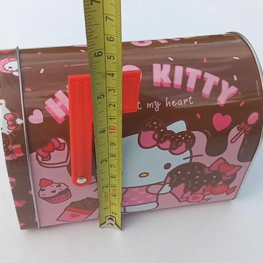 Hello Kitty Mail Box - Picture 15 of 16